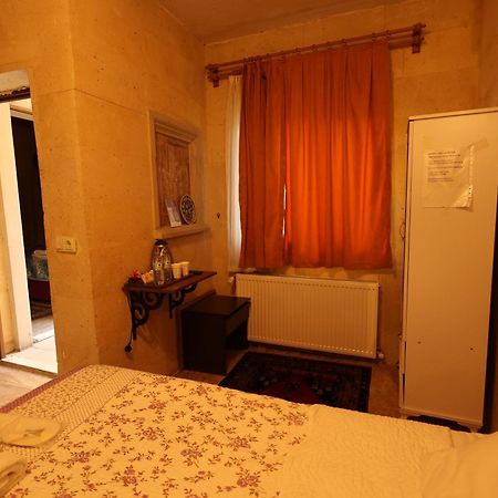 Lucky Luke Stone House Apartment Goreme Bagian luar foto