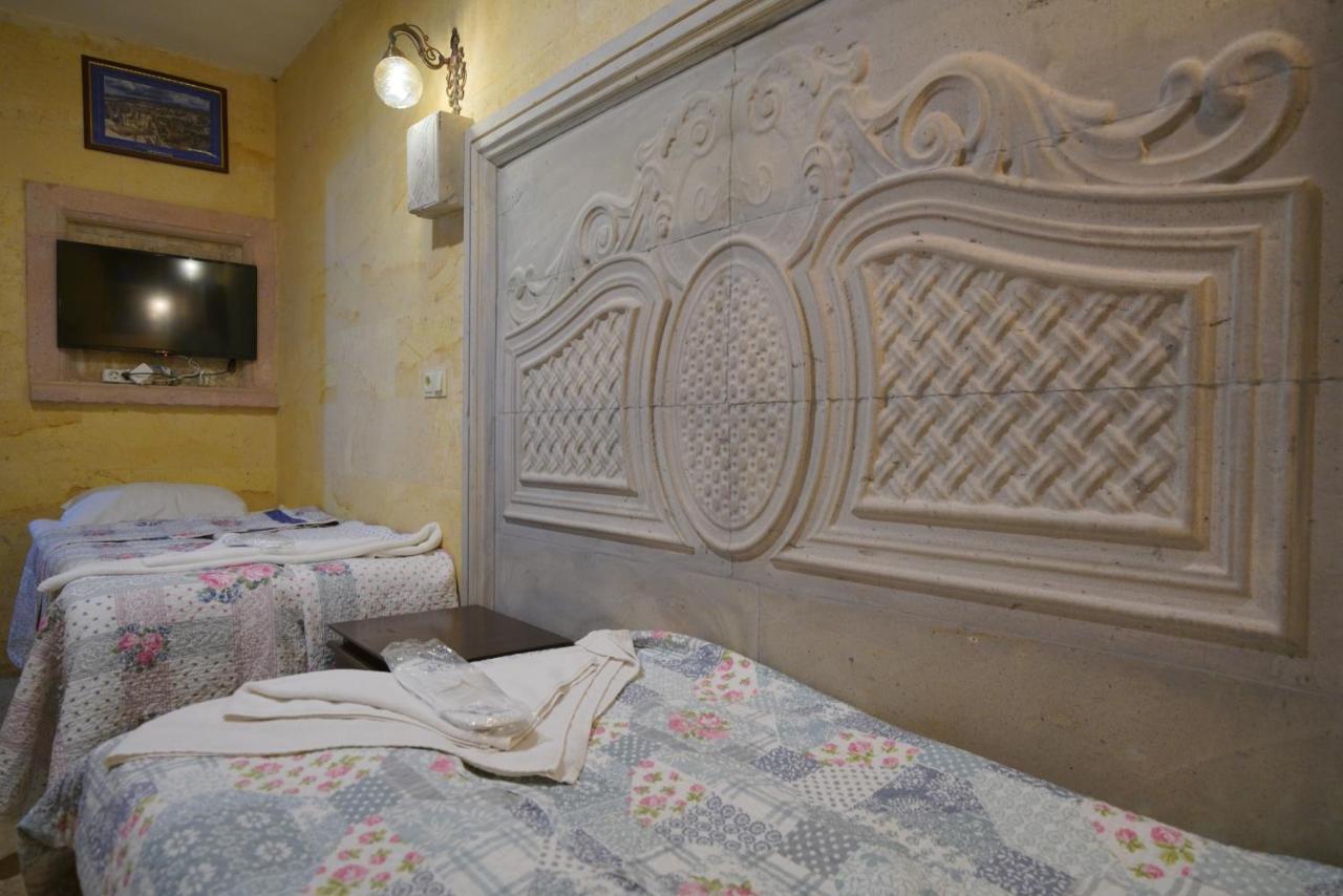 Lucky Luke Stone House Apartment Goreme Bagian luar foto