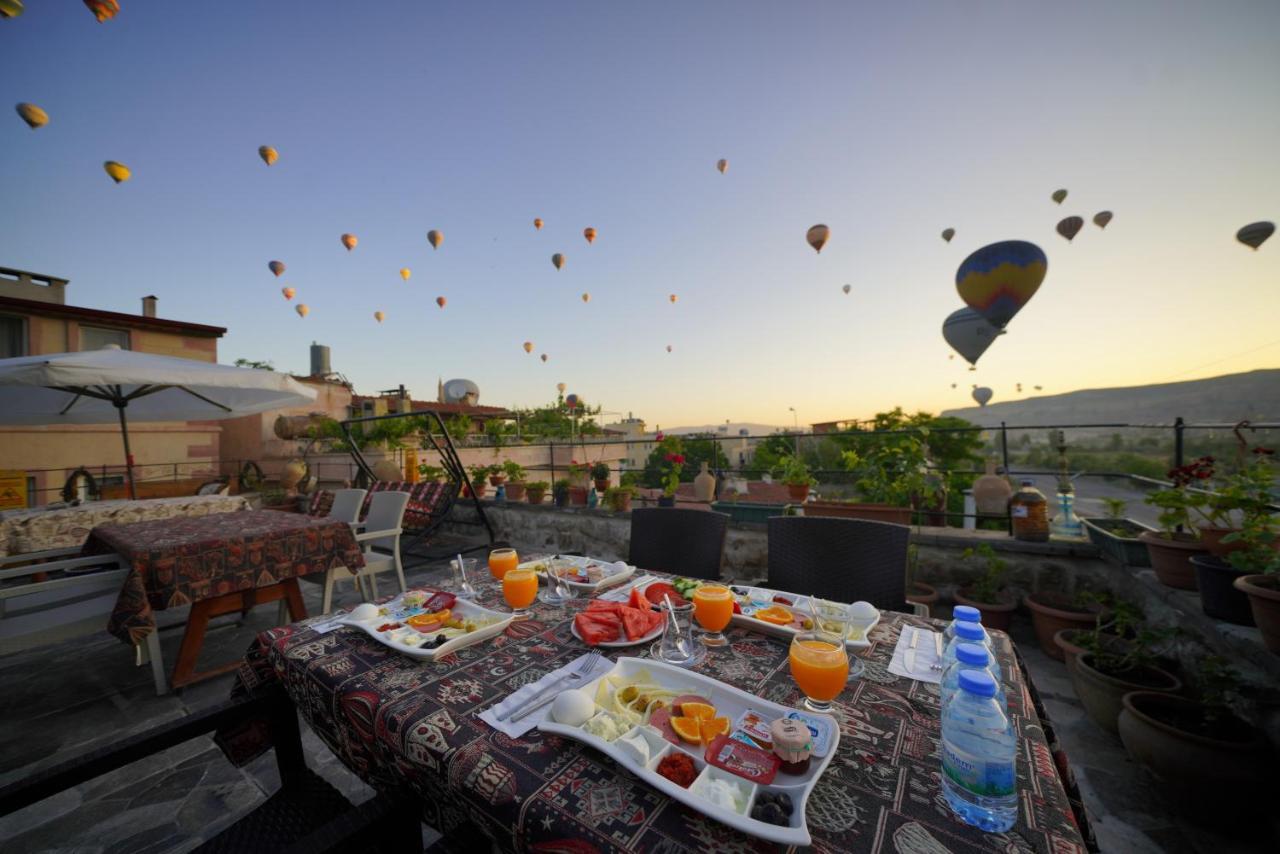 Lucky Luke Stone House Apartment Goreme Bagian luar foto