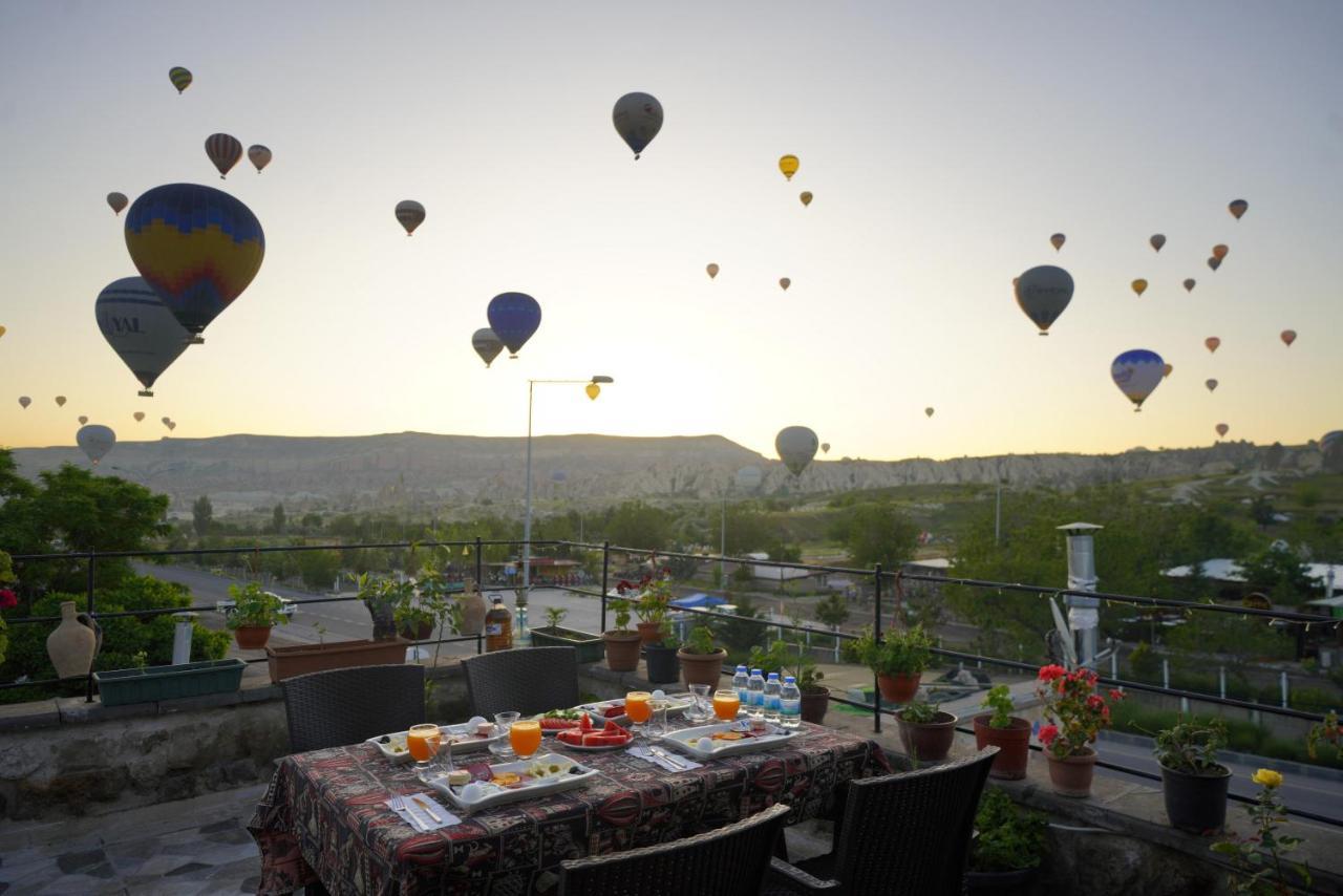 Lucky Luke Stone House Apartment Goreme Bagian luar foto