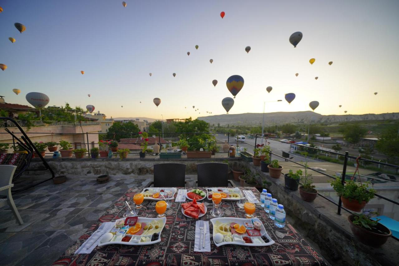 Lucky Luke Stone House Apartment Goreme Bagian luar foto