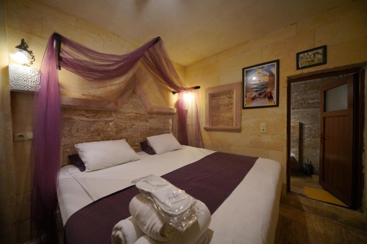 Lucky Luke Stone House Apartment Goreme Bagian luar foto